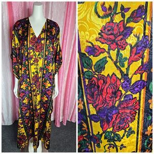 Winlar Vintage Vibrant Embossed Satin Floral Kaftan Mumu One Size
